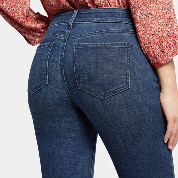 NYDJ - Marilyn Straight Leg Tummy Flattening Stretch Jeans - Picture 2 of 10